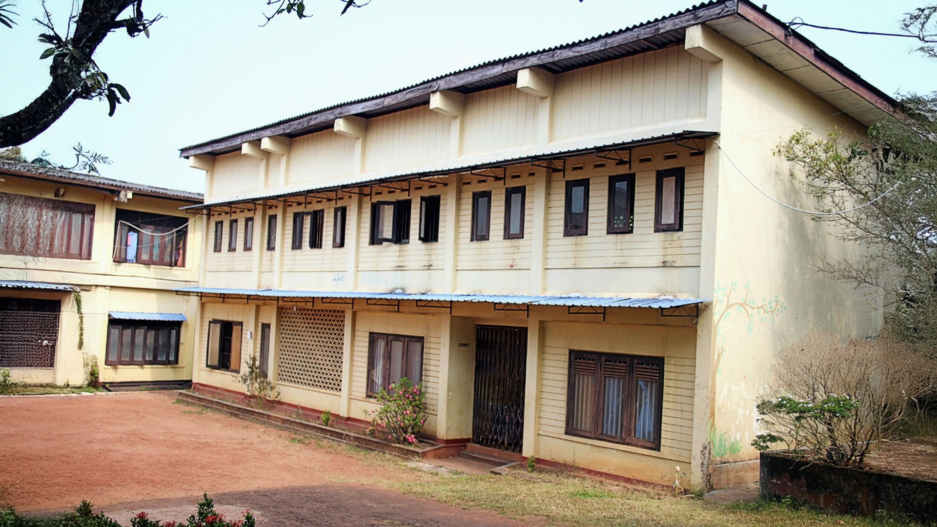 orphans-home-unit